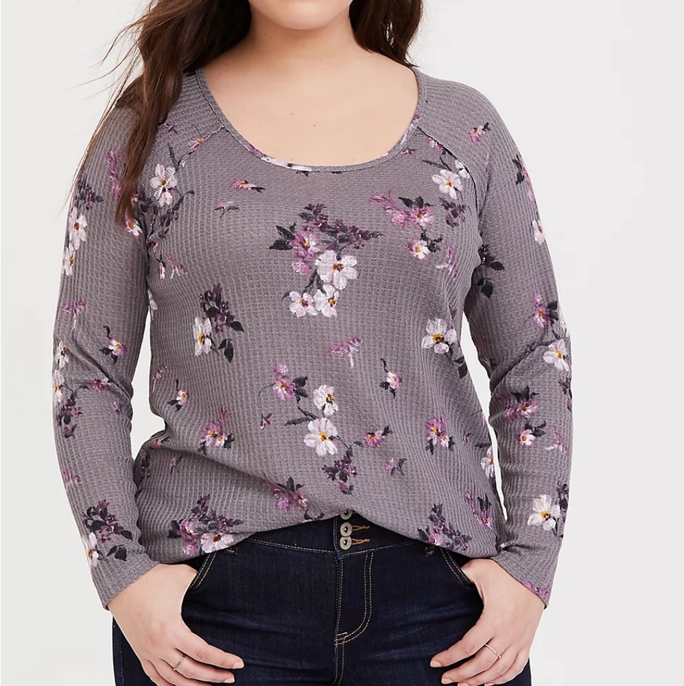 Grey floral waffle knit top